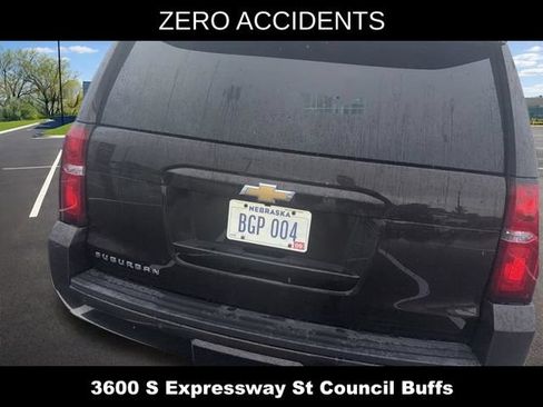 Used 2018 Chevrolet Suburban LT AWD/4WD image 5