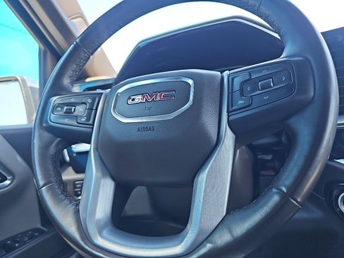 Used 2023 GMC Sierra 1500 SLT w/ SLT Premium Plus Package AWD/4WD image 15
