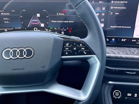 Used 2025 Audi Q5 Premium Plus AWD/4WD image 25