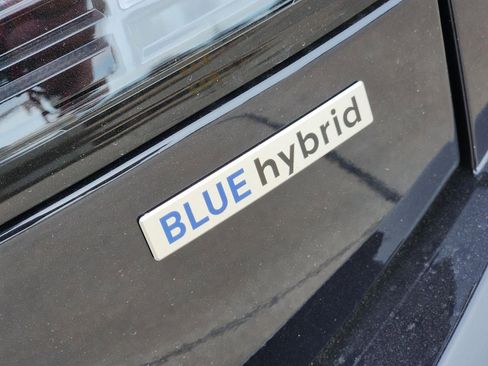 New 2026 Hyundai Sonata Blue FWD image 9