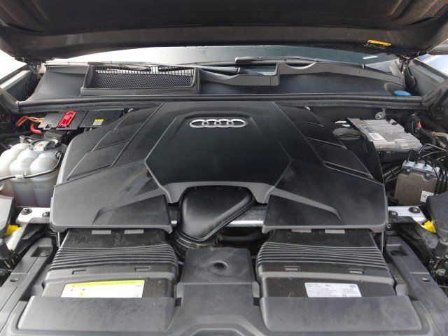 Used 2021 Audi Q8 Premium AWD/4WD image 12