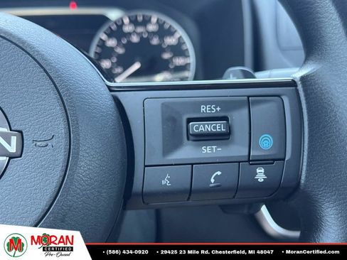 Used 2023 Nissan Rogue SV FWD image 24