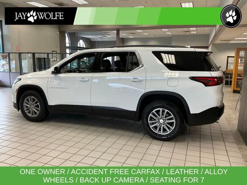 Used 2023 Chevrolet Traverse LT image 4