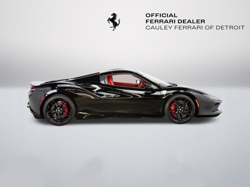 Certified 2021 Ferrari F8 Tributo image 16