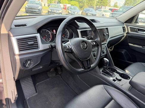 Used 2018 Volkswagen Atlas SE AWD/4WD image 14