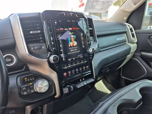 Used 2021 RAM 1500 Laramie AWD/4WD image 11