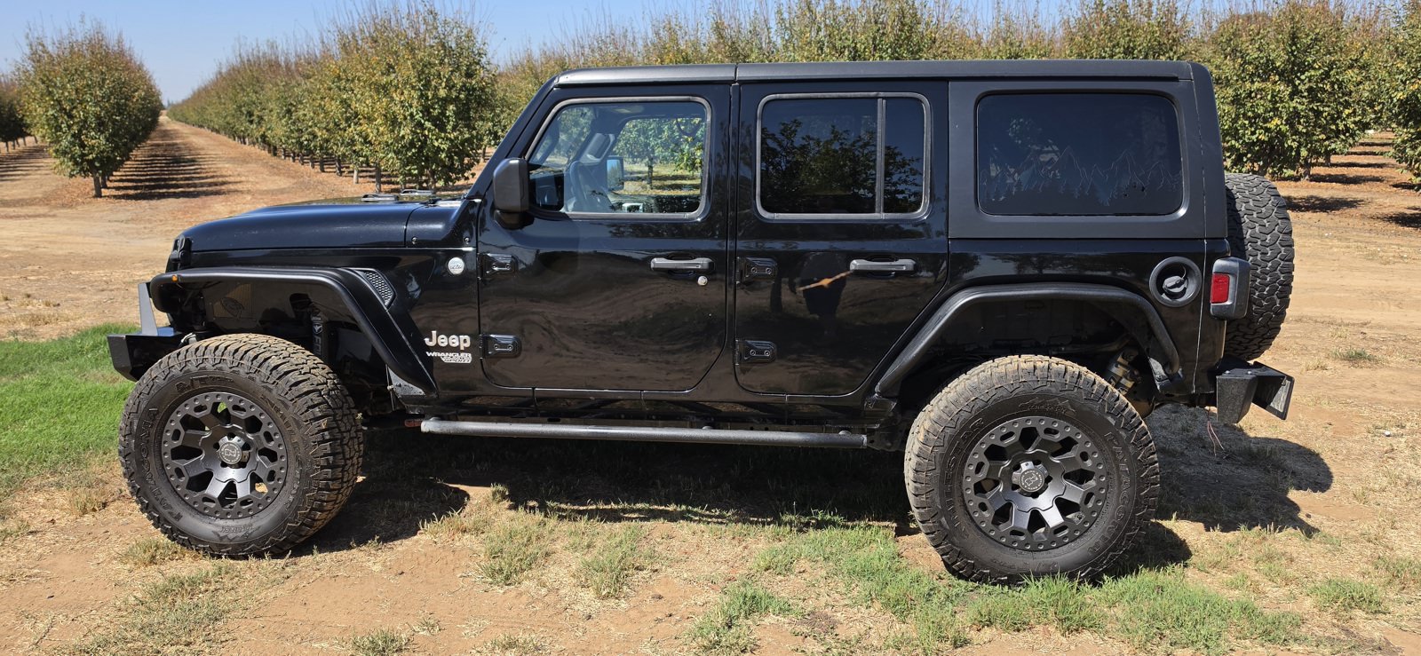 Used 2019 Jeep Wrangler Unlimited Sport S AWD/4WD image 6