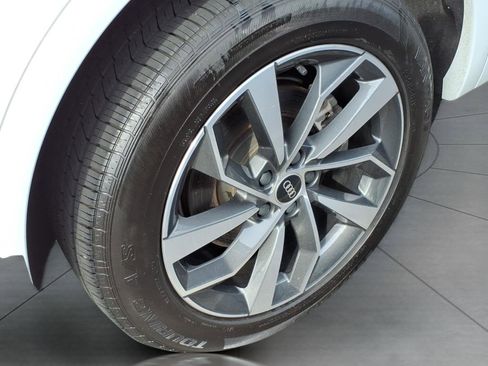 Used 2024 Audi Q5 2.0T Premium Plus image 5