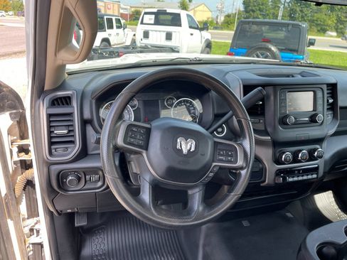 Used 2019 RAM 3500 Tradesman AWD/4WD image 15