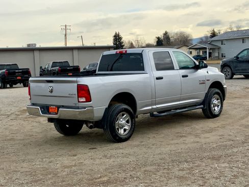 Used 2016 RAM 2500 Tradesman w/ Chrome Appearance Group image 5