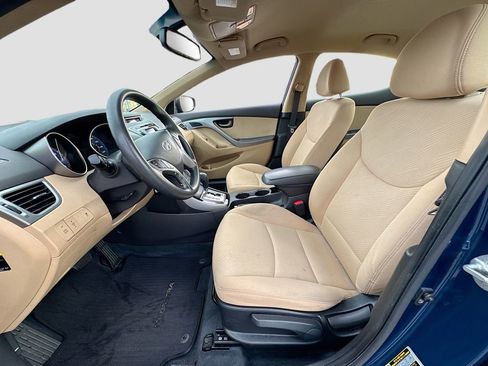 Used 2013 Hyundai Elantra GLS w/ Preferred Pkg image 17