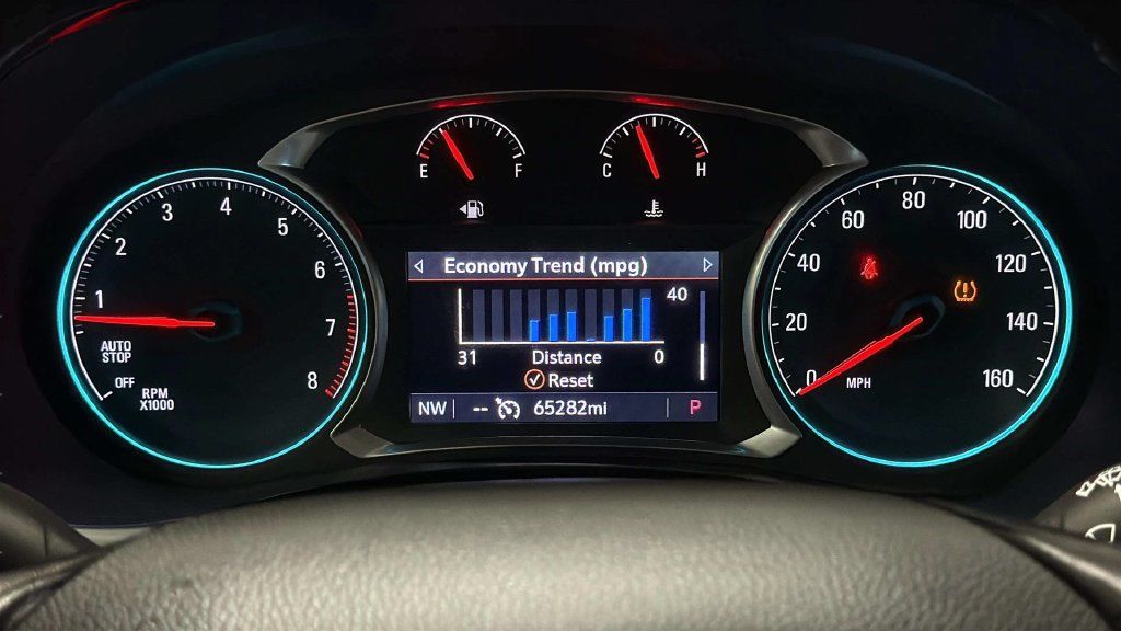 Used 2021 Chevrolet Traverse RS w/ LPO, Floor Liner Package AWD/4WD image 25