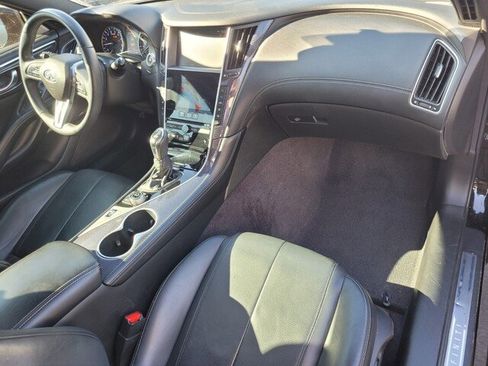 Used 2018 INFINITI Q60 3.0t Sport w/ Sensory Package 3.0T Sport image 13