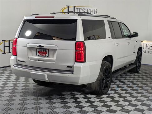 Used 2019 Chevrolet Suburban Premier w/ Premier Plus Edition image 5