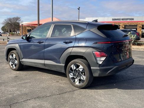 Used 2025 Hyundai Kona SEL image 6