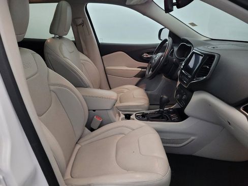 Used 2019 Jeep Cherokee Limited AWD/4WD image 21