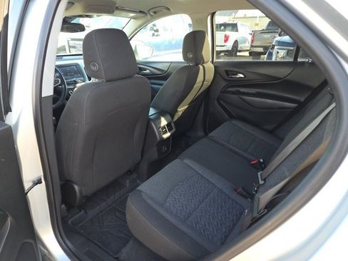 Used 2022 Chevrolet Equinox LT image 14