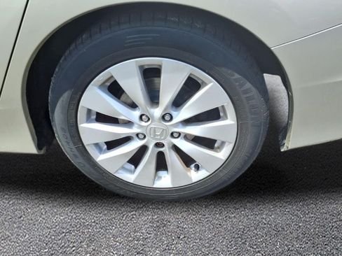 Used 2014 Honda Accord EX-L image 11
