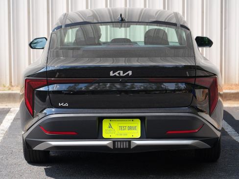 Used 2025 Kia K4 FWD image 45
