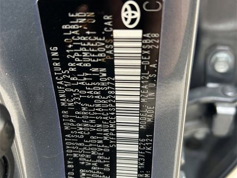 Used 2025 Toyota Corolla SE image 10