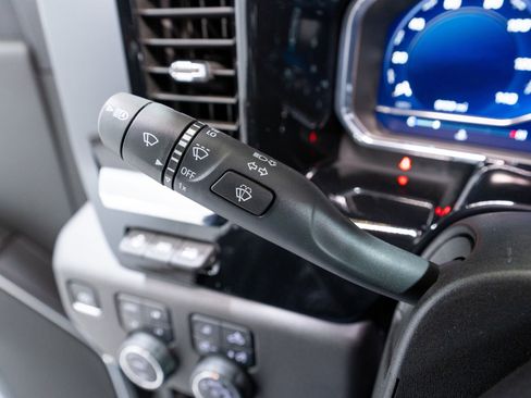 Used 2025 Chevrolet Silverado 3500 LTZ w/ LTZ Plus Package image 35