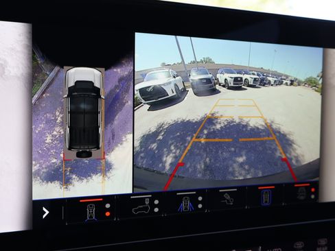 Used 2024 GMC Hummer EV 3X w/ Extreme Off-Road Package image 4