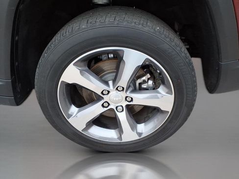 Used 2023 Jeep Grand Cherokee L Limited w/ Trailer Tow Group (B) image 7