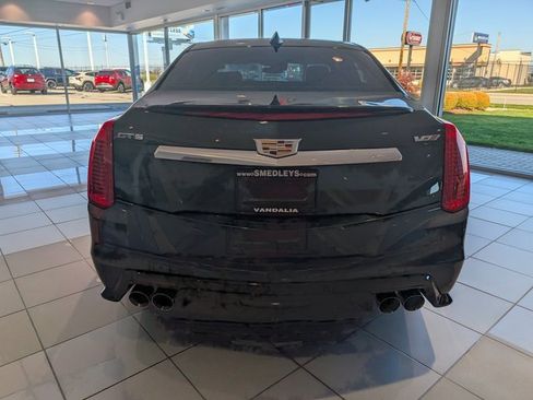 Used 2016 Cadillac CTS V w/ Luxury Package image 10