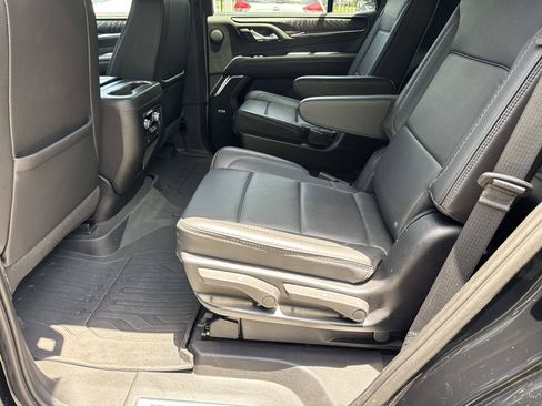 Used 2023 GMC Yukon Denali w/ Max Trailering Package AWD/4WD image 15