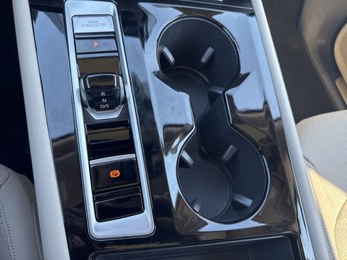 New 2026 Volkswagen Atlas SE image 25