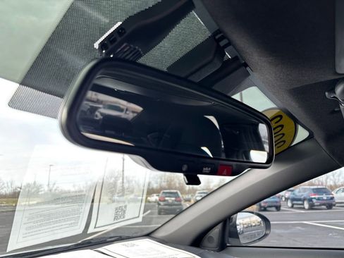 Used 2023 Kia Forte GT image 33