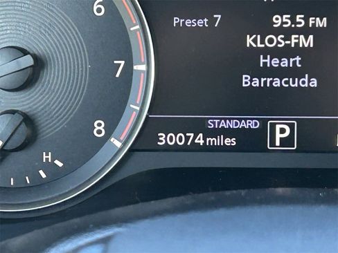 Certified 2022 INFINITI QX50 Luxe w/ Appearance Package image 33