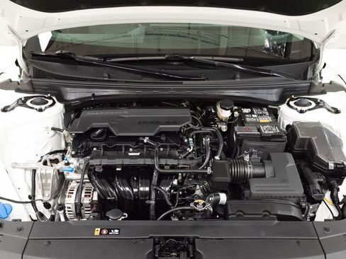 Used 2025 Kia K4 FWD image 3