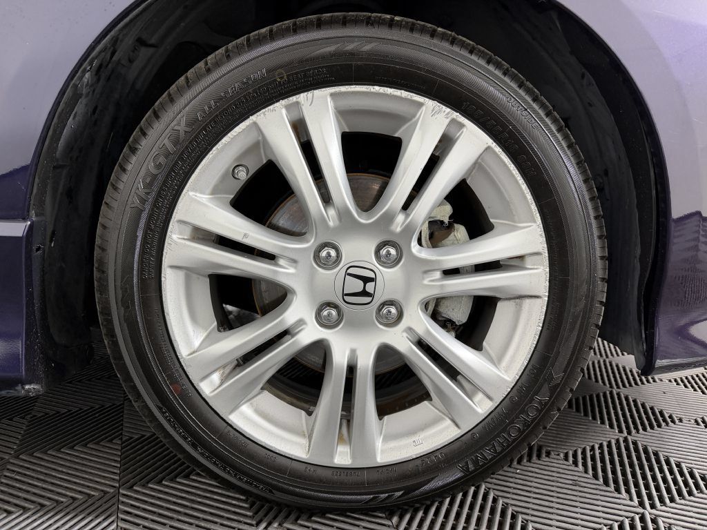 Used 2010 Honda Fit Sport image 39