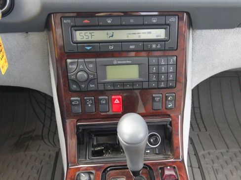 Used 1999 Mercedes-Benz SL 500 image 18