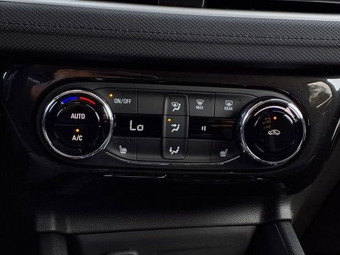 New 2026 Chevrolet TrailBlazer LT w/ Convenience Package image 17