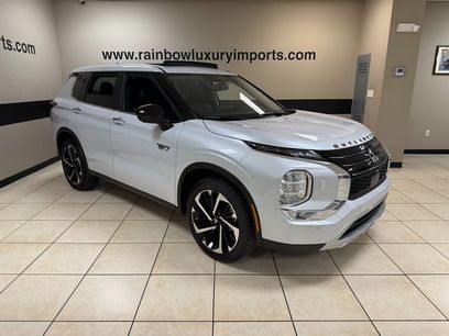 New 2024 Mitsubishi Outlander SE
