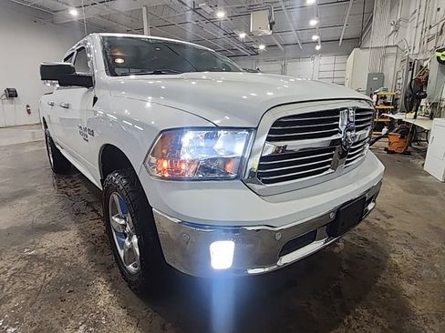 Used 2019 RAM 1500 Big Horn AWD/4WD image 3