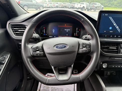 Used 2024 Ford Escape ST-Line w/ Tech Pack #1 FWD image 25