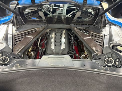Used 2020 Chevrolet Corvette Stingray Preferred Cpe w/ 2LT Preferred Equipment Group RWD image 29