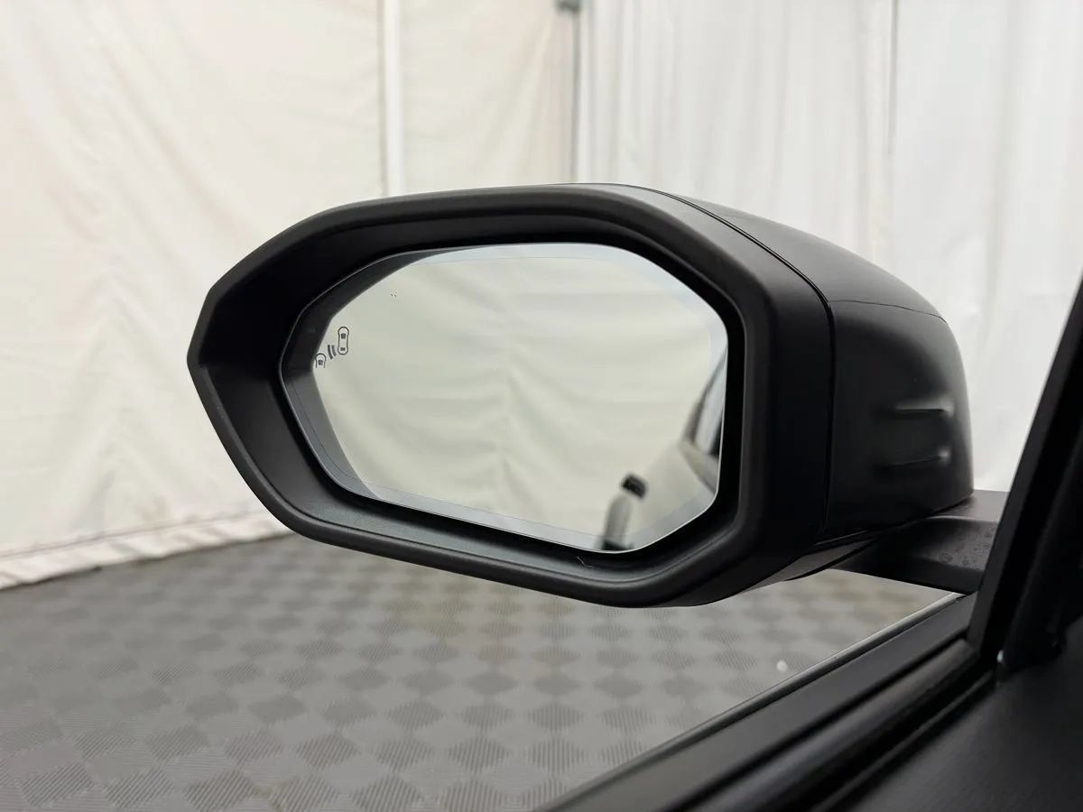 Used 2023 Fisker Ocean One AWD/4WD image 13