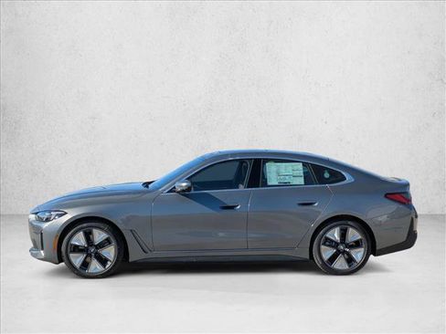 New 2026 BMW i4 eDrive40 image 5