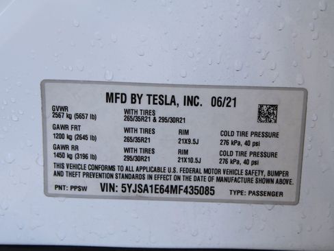 Used 2021 Tesla Model S Plaid image 28