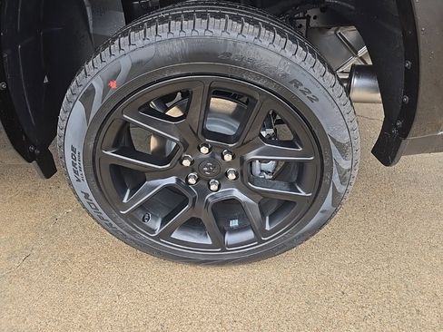 New 2026 RAM 1500 Laramie w/ Night Edition image 28