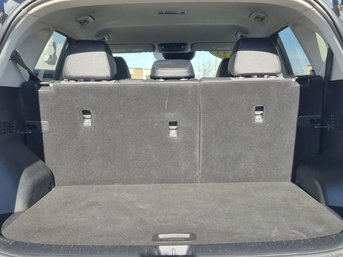 Used 2023 Kia Seltos S image 16