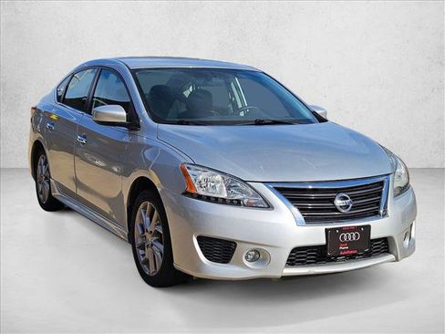 Used 2013 Nissan Sentra SR image 3