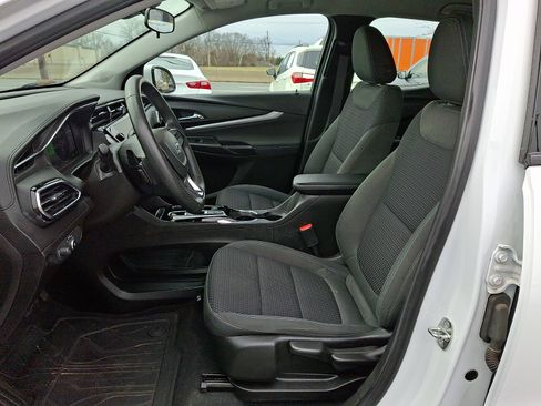 Used 2023 Chevrolet Bolt EUV LT w/ Driver Confidence Package image 13