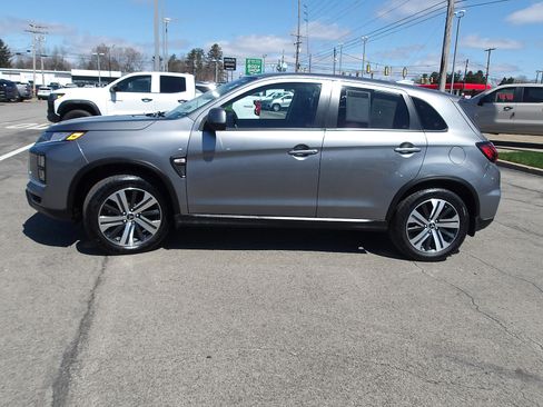 Used 2022 Mitsubishi Outlander Sport AWD image 4