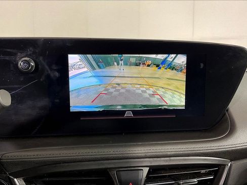 Used 2024 Buick Encore GX Sport Touring image 30