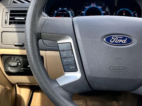 Used 2012 Ford Fusion SE FWD image 24